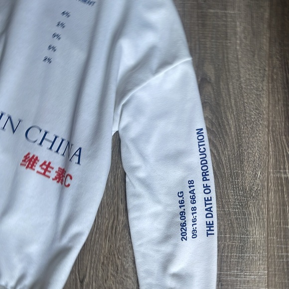 Chinese Lemonade Production Label Graphic Drop Shoulder Hoodie - Picture 8 of 13
